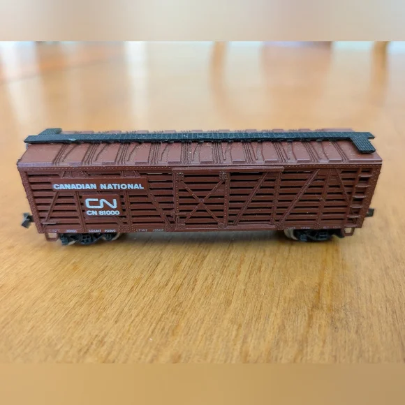 N Scale Model Train Cars - Picture 2 of 9
